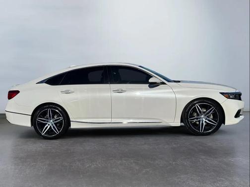 2021 Honda Accord Touring 2.0T