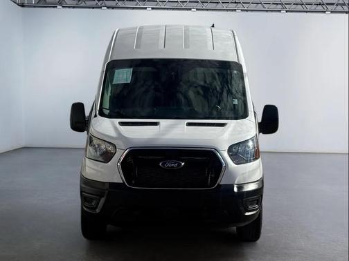 2022 Ford Transit-350 Base