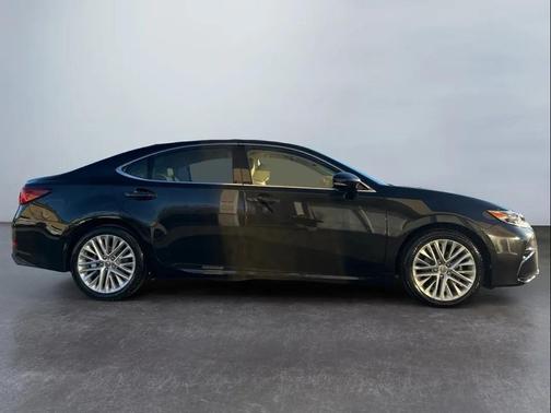 2016 Lexus ES 350 Base