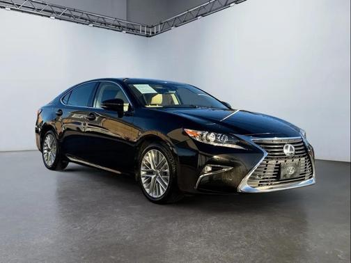 2016 Lexus ES 350 Base