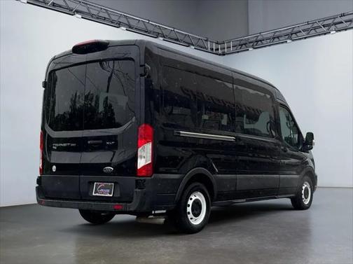 2021 Ford Transit-350 XLT