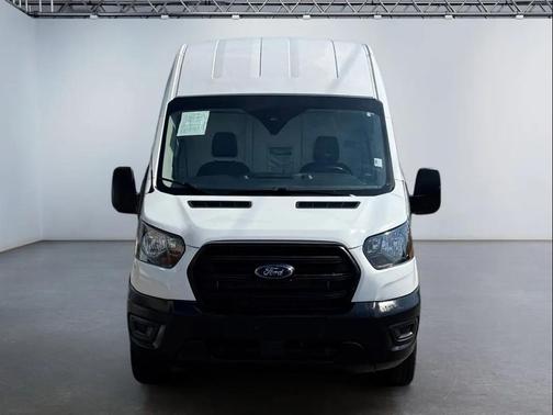 Oxford White 2023 Ford Transit-250 Base