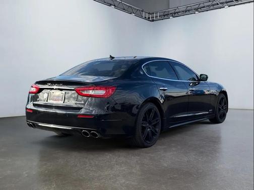 2018 Maserati Quattroporte S GranLusso