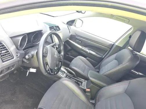 Alloy Silver Metallic 2024 Mitsubishi Outlander Sport SE