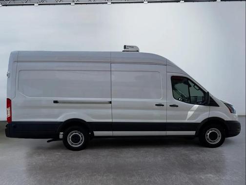 2022 Ford Transit-350 Base