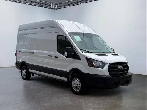 Oxford White 2024 Ford Transit-250 Base