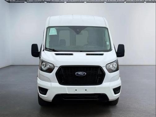 Oxford White 2024 Ford Transit-250 Base