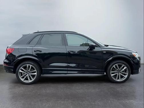 Black 2025 Audi Q3 Premium 45 TFSI S line quattro Tiptronic