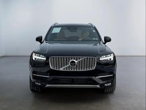 2019 Volvo XC90 T6 Inscription
