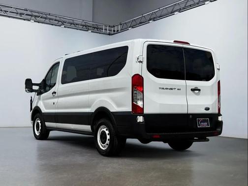 2020 Ford Transit-150 XL