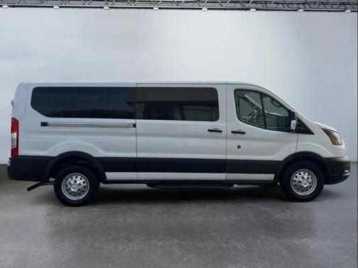 2024 Ford Transit-350 XL