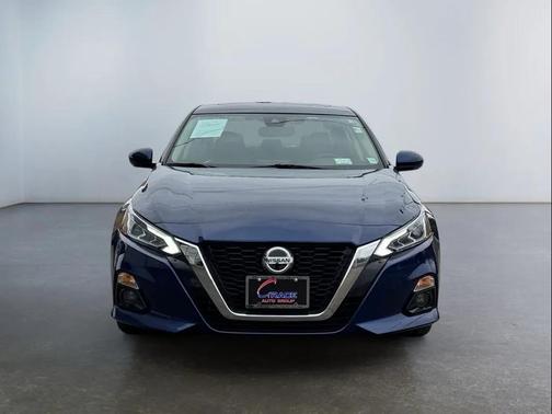 2022 Nissan Altima Platinum Intelligent AWD