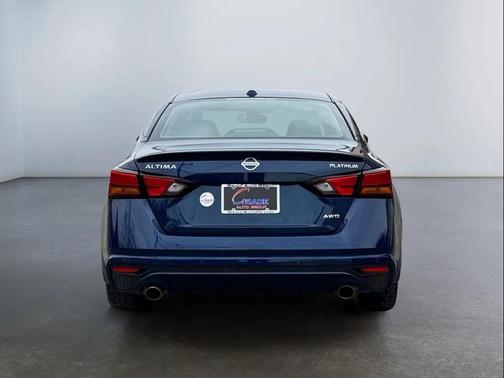 2022 Nissan Altima Platinum Intelligent AWD