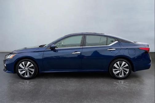 2022 Nissan Altima Platinum Intelligent AWD
