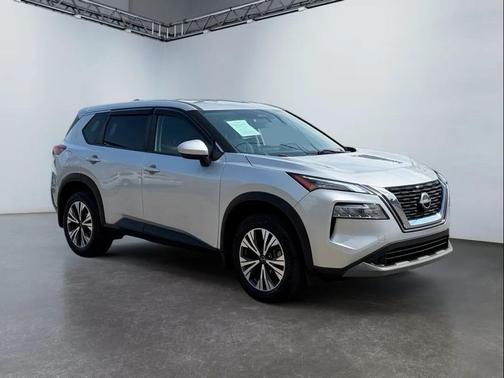 Brilliant Silver Metallic 2023 Nissan Rogue SV