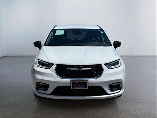 Bright White Clearcoat 2024 Chrysler Pacifica Hybrid Select