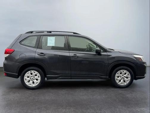 2019 Subaru Forester Base
