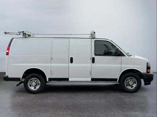 2019 Chevrolet Express 2500 Work Van