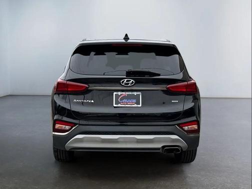 2019 Hyundai SANTA FE SE 2.4