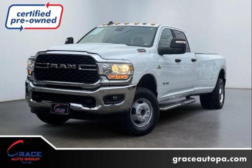 2024 RAM 3500 Big Horn Crew Cab 4x4 8' Box