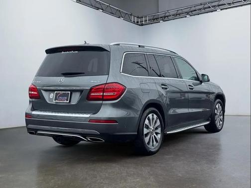 2017 Mercedes-Benz GLS 450 4MATIC