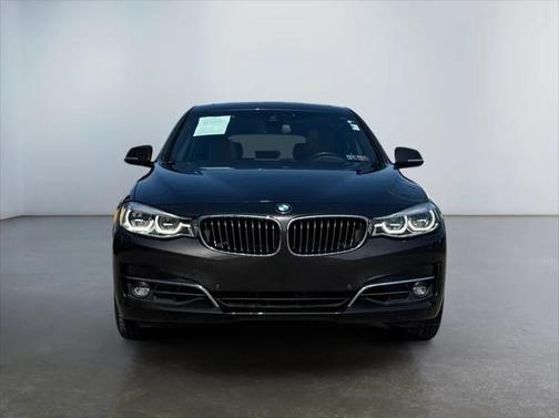 2017 BMW 330 Gran Turismo xDrive