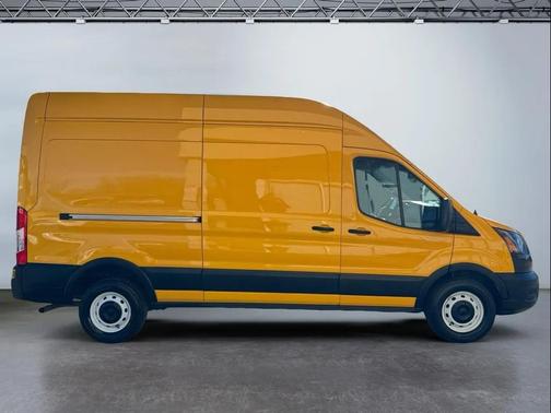 2021 Ford Transit-250 Base