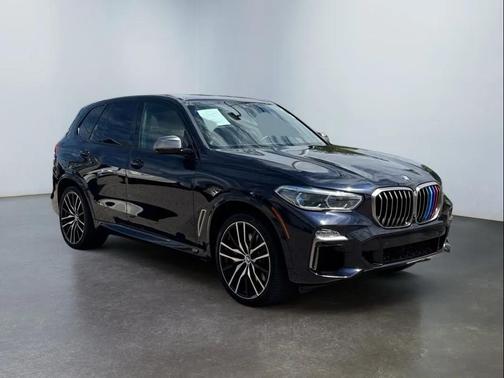 2020 BMW X5 M50i