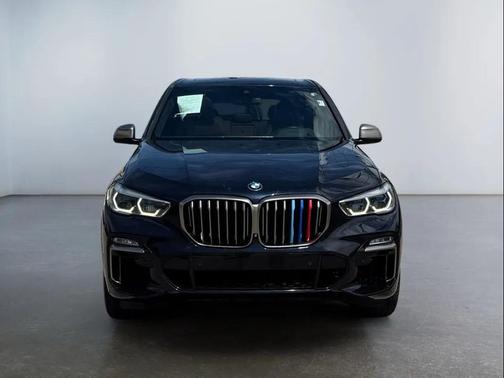 2020 BMW X5 M50i