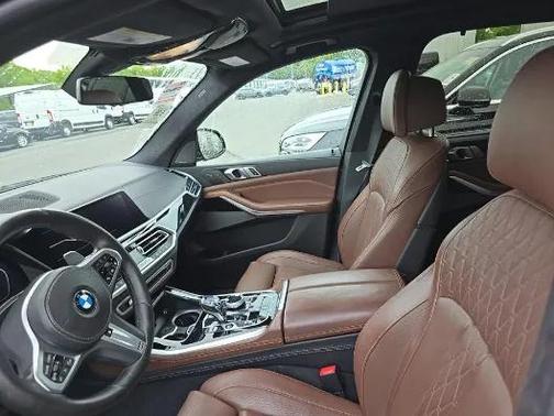 2020 BMW X5 M50i
