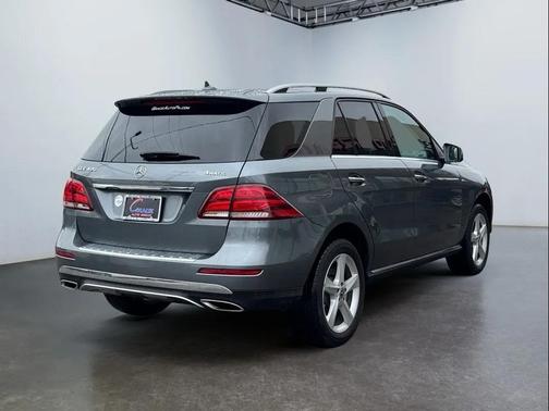 2019 Mercedes-Benz GLE 400 Base 4MATIC