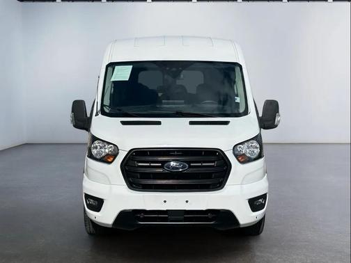 Oxford White 2025 Ford Transit-350 XLT