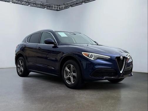 Montecarlo Blue Metallic 2021 Alfa Romeo Stelvio Base