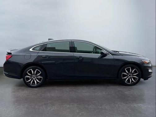 2023 Chevrolet Malibu FWD RS