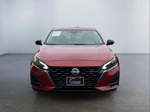 2024 Nissan Altima SR VC-Turbo FWD