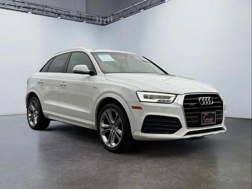 2016 Audi Q3 2.0T Premium Plus