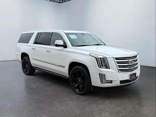 2017 Cadillac Escalade ESV Platinum