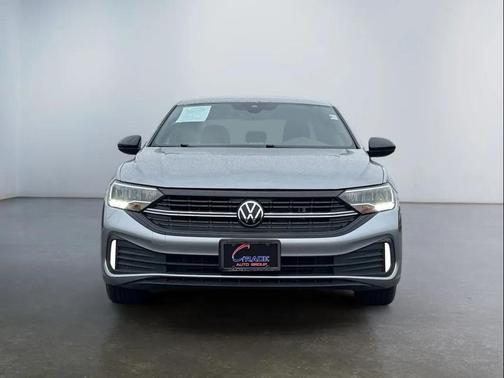 2024 Volkswagen Jetta 1.5T Sport