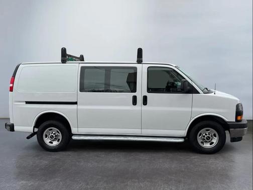2019 GMC Savana 2500 Work Van