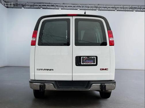 2019 GMC Savana 2500 Work Van