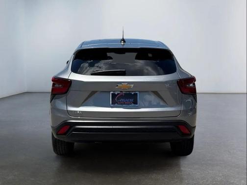 Gray 2024 Chevrolet Trax FWD SP