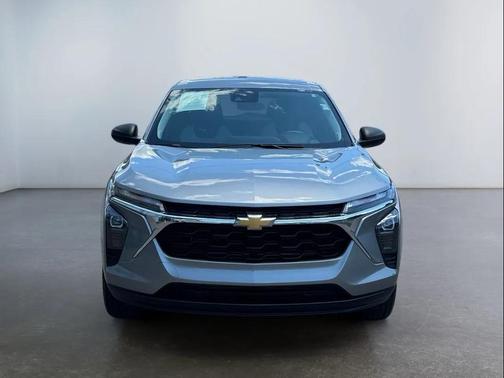 Gray 2024 Chevrolet Trax FWD SP