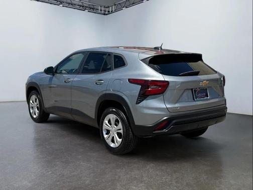 Gray 2024 Chevrolet Trax FWD SP
