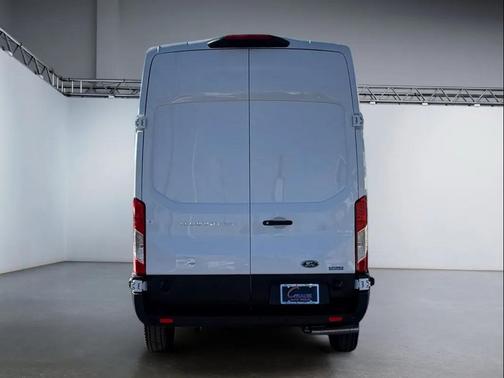 Oxford White 2025 Ford Transit-250 Base