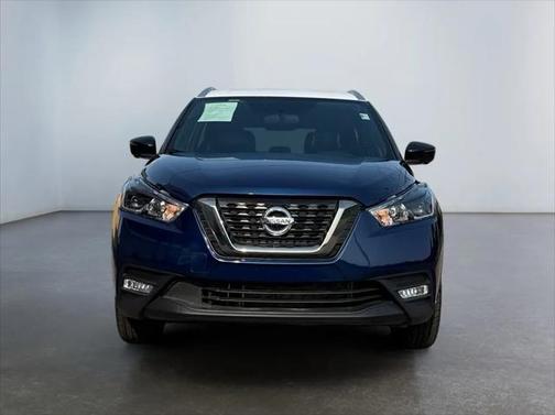 2019 Nissan Kicks SR
