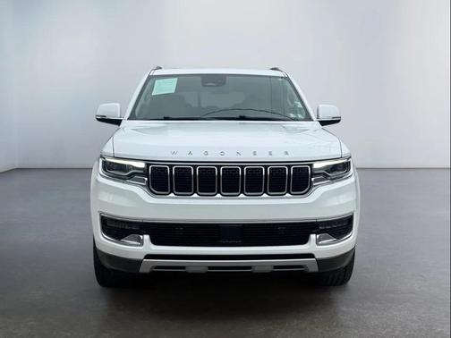 Bright White Clearcoat 2022 Jeep Wagoneer Series II 4x4