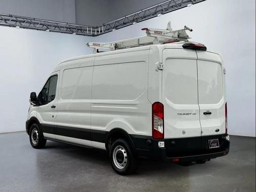 Oxford White 2024 Ford Transit-250 Base