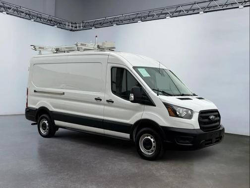 Oxford White 2024 Ford Transit-250 Base