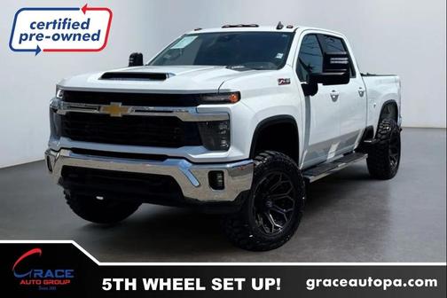 Summit White 2024 Chevrolet Silverado 2500 LT