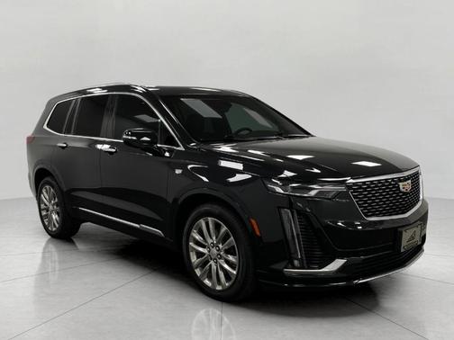Stellar Black Metallic 2022 Cadillac XT6 Premium Luxury AWD
